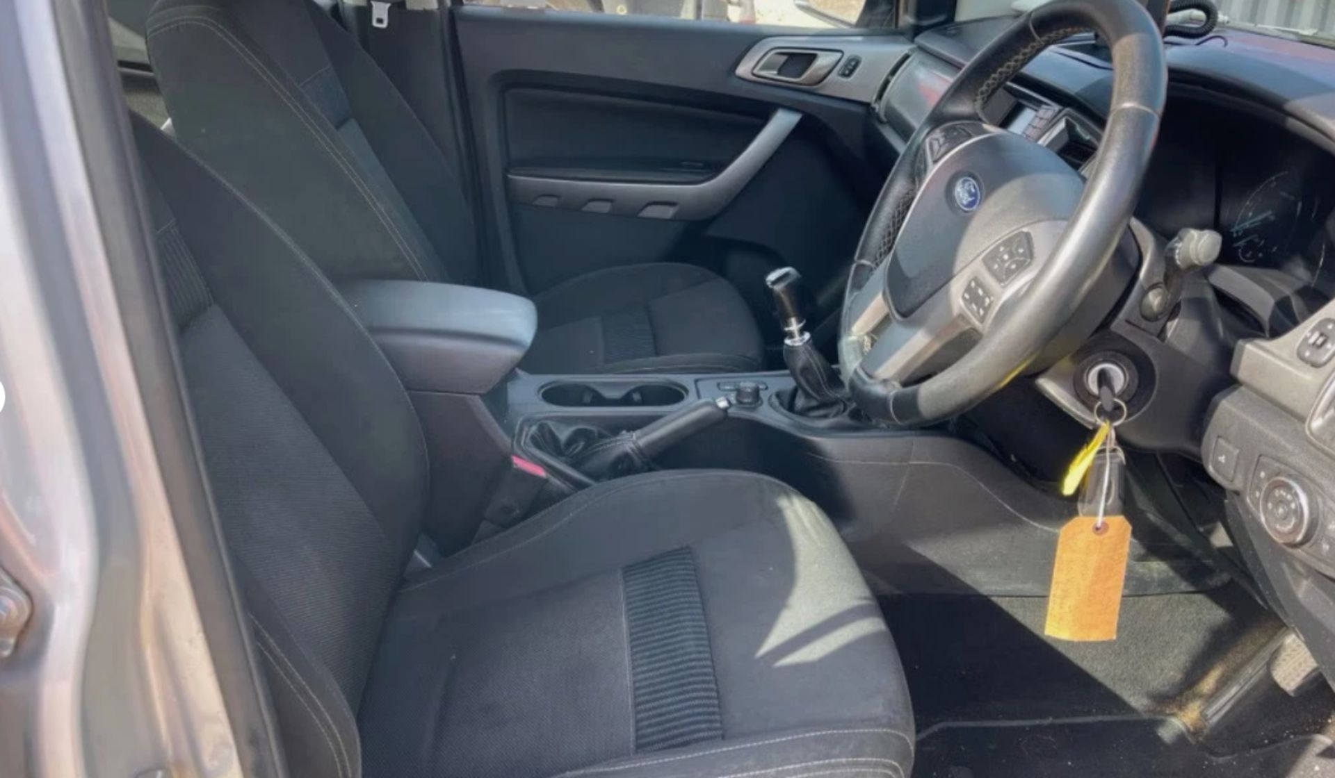 **(ONLY 104K MILEAGE)** 2019 FORD RANGER XLT ECOBLUE 4X4 2.0 DIESEL MANUAL PICK UP IN SILVER - Image 6 of 15