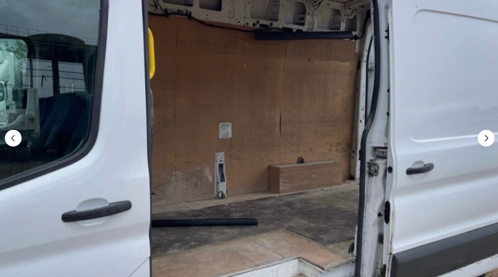 2017 FORD TRANSIT T350 TDCI ECOBLUE L3H2 RWD 2.0 PANEL VAN - Image 6 of 11
