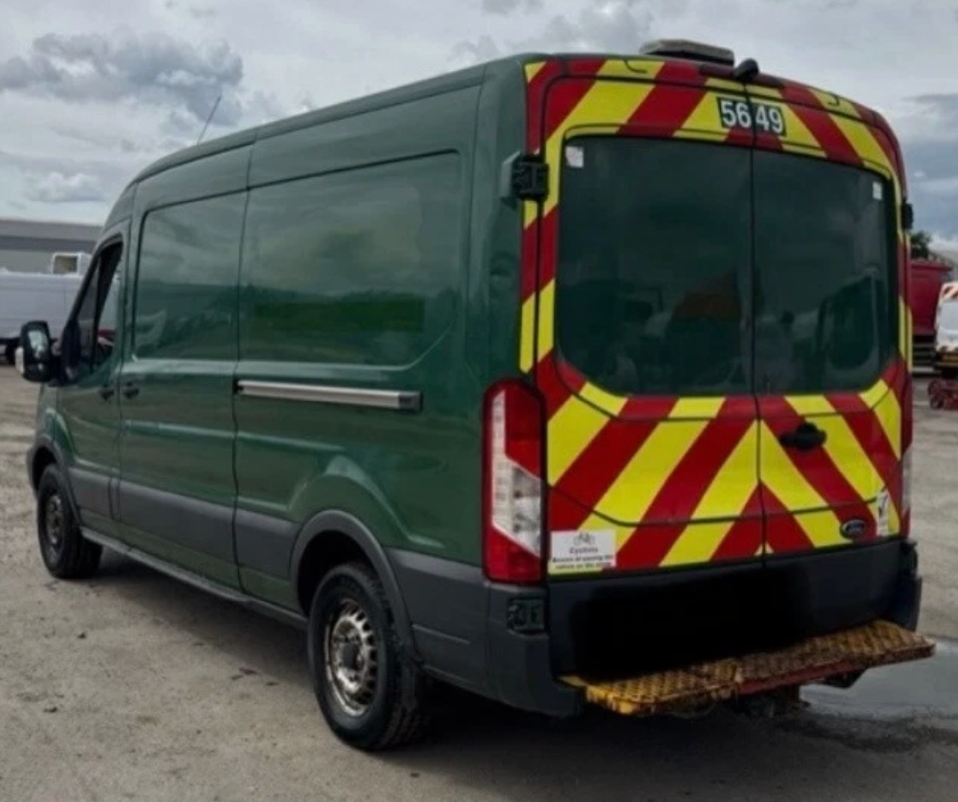 2017 FORD TRANSIT T350 TDCI ECOBLUE L3H2 RWD 2.0 PANEL VAN - Image 3 of 10
