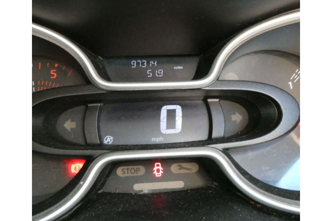 2017 RENAULT TRAFIC LL29 SPORT NAV ENERGY DCI – LWB – 97K – BLACK - Image 10 of 13