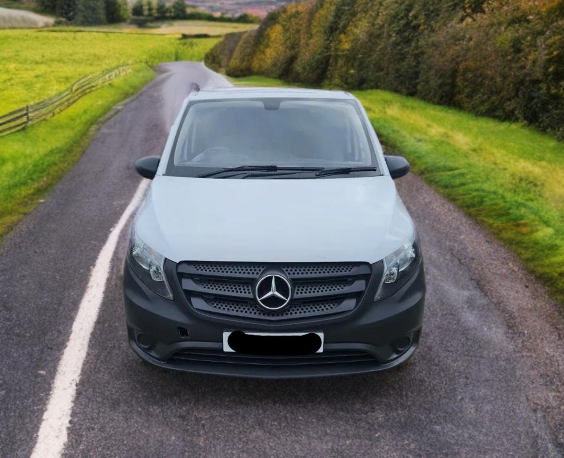 **(ONLY 90K MILEAGE)** 2018 MERCEDES-BENZ VITO 111 CDI L2H1 1598CC DIESEL >>--NO VAT ON HAMMER--<< - Image 3 of 14