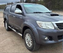 2014 TOYOTA HILUX INVINCIBLE D-4D 4X4DCB A 2.9L DIESEL >>--NO VAT ON HAMMER--<<