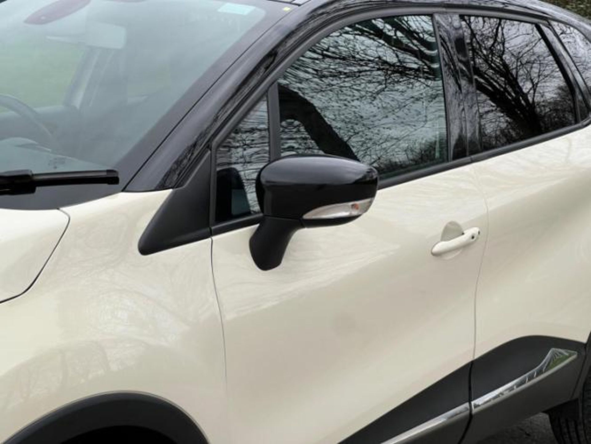 **(ONLY 115K MILEAGE)** 2016 RENAULT CAPTUR DYNAMIQUE S NAV DIESEL >>--NO VAT ON HAMMER--<< - Image 9 of 20