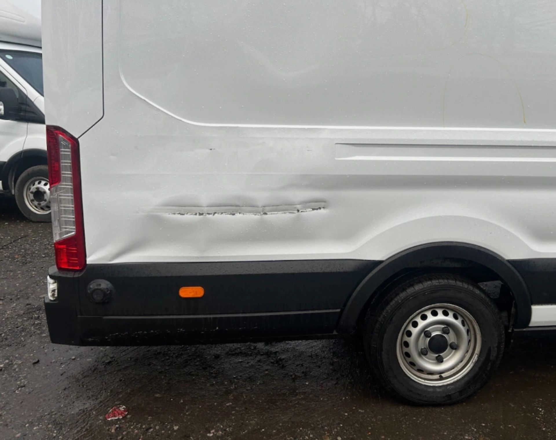**(ONLY 82K MILEAGE)** 2024 FORD TRANSIT T350 129 BHP L4 H3 JUMBO –(24 REG) - Image 15 of 15