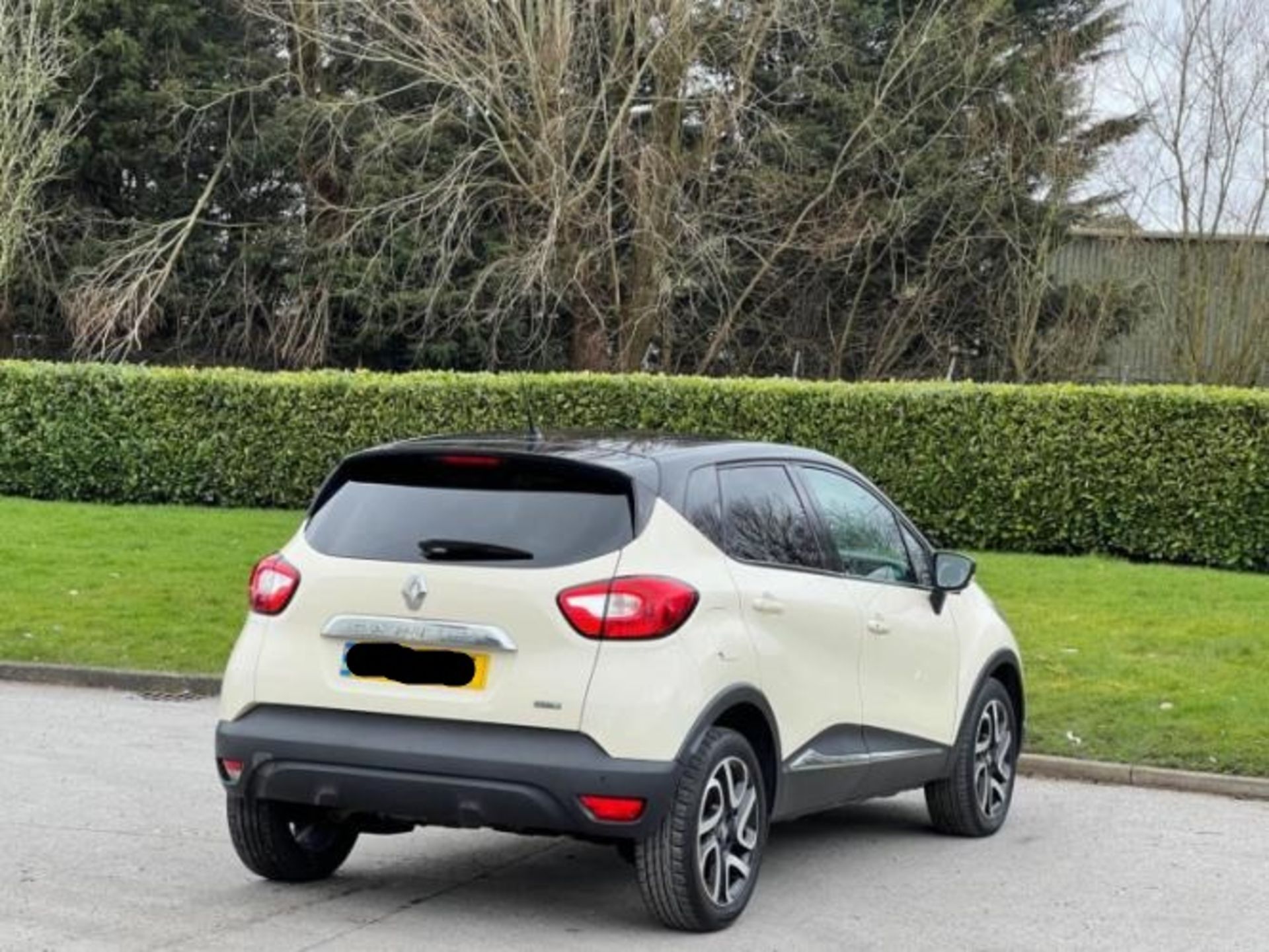 **(ONLY 115K MILEAGE)** 2016 RENAULT CAPTUR DYNAMIQUE S NAV DIESEL >>--NO VAT ON HAMMER--<< - Image 8 of 20