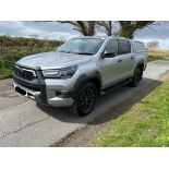 **SPECIAL CLEARANCE** 2021 TOYOTA HILUX INVINCIB X D-4D4WD DCB A 2.8 DIESEL **(ONLY 85K MILEAGE)**