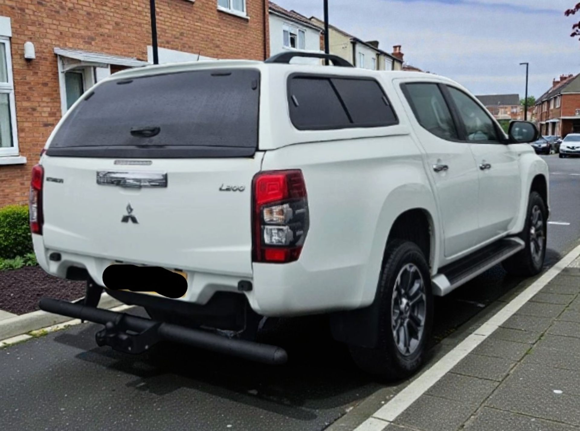 **(ONLY 95K MILEAGE)** 2021 MITSUBISHI L200 TROJAN DI-D 2.3 MANUAL PICK UP >>--NO VAT ON HAMMER--<< - Image 8 of 13
