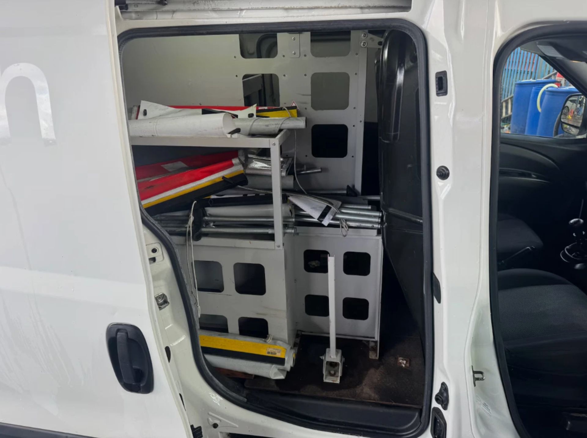 2014 FIAT DOBLO 16V MULTIJET L1H1 1598CC DIESEL MANUAL PANEL VAN - Image 9 of 12
