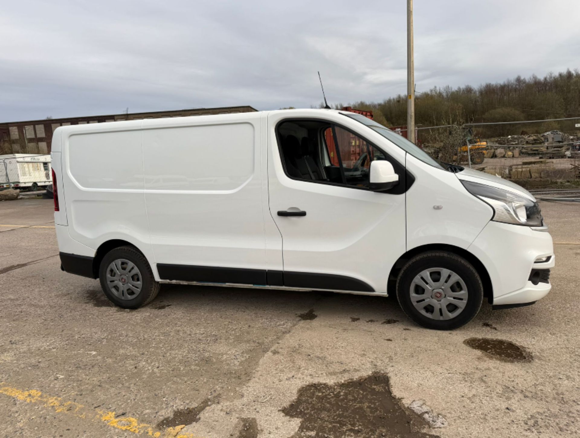 2020 FIAT TALENTO TECNICO MULTIJET II L1H1 1997CC MANUAL DIESEL PANEL VAN - Image 3 of 19