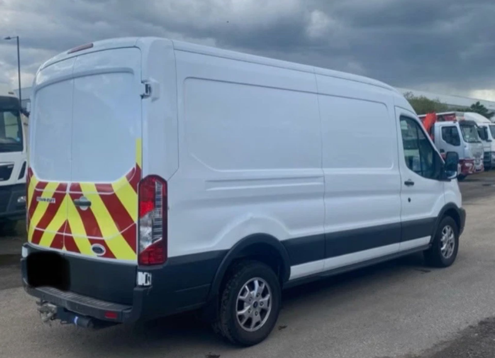 2018 FORD TRANSIT T350 2.0 ECOBLUE L3H2 RWD PANEL VAN - Image 5 of 14