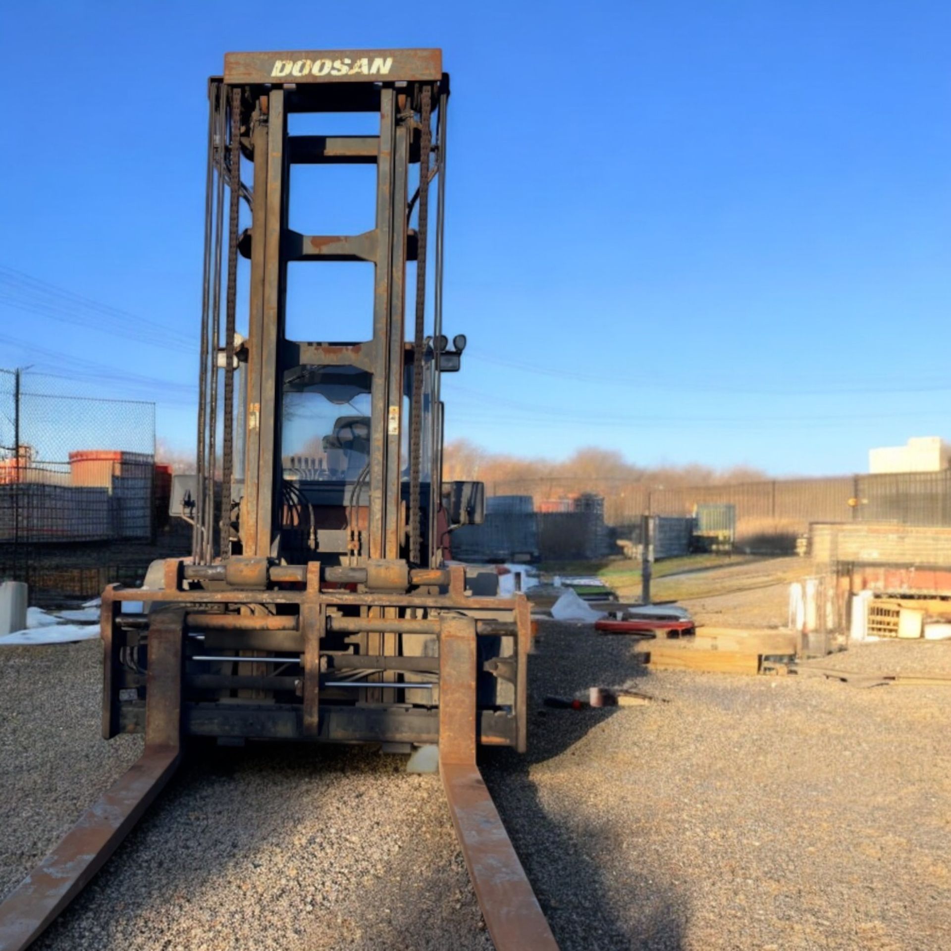 2006 DOOSAN DH130S 13 TON DIESEL FORKLIFT TRUCK - Image 4 of 8