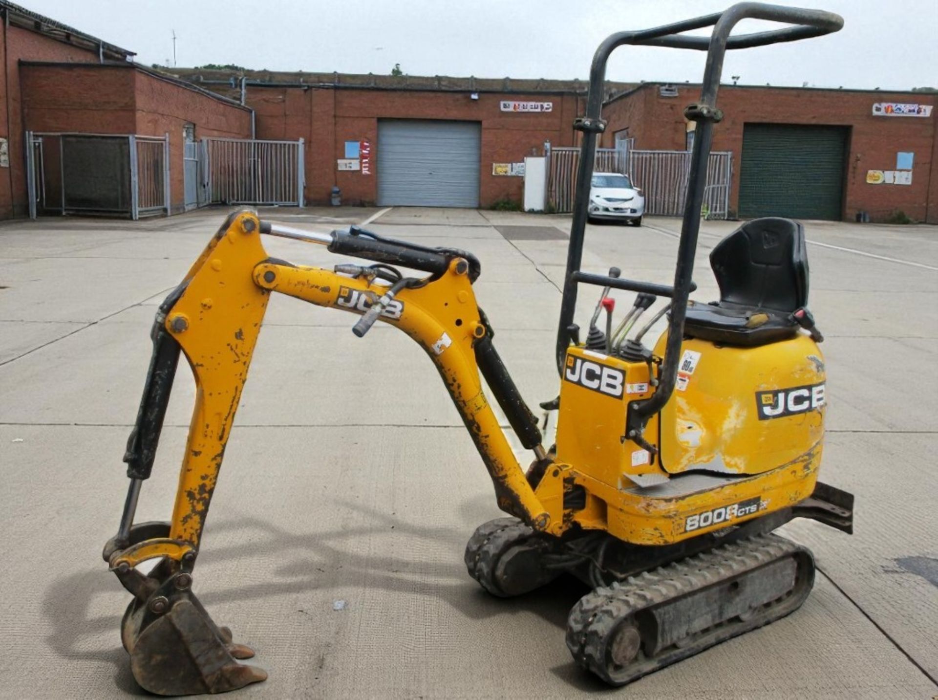 JCB 8008 MICRO DIGGER / EXCAVATOR - Image 10 of 14