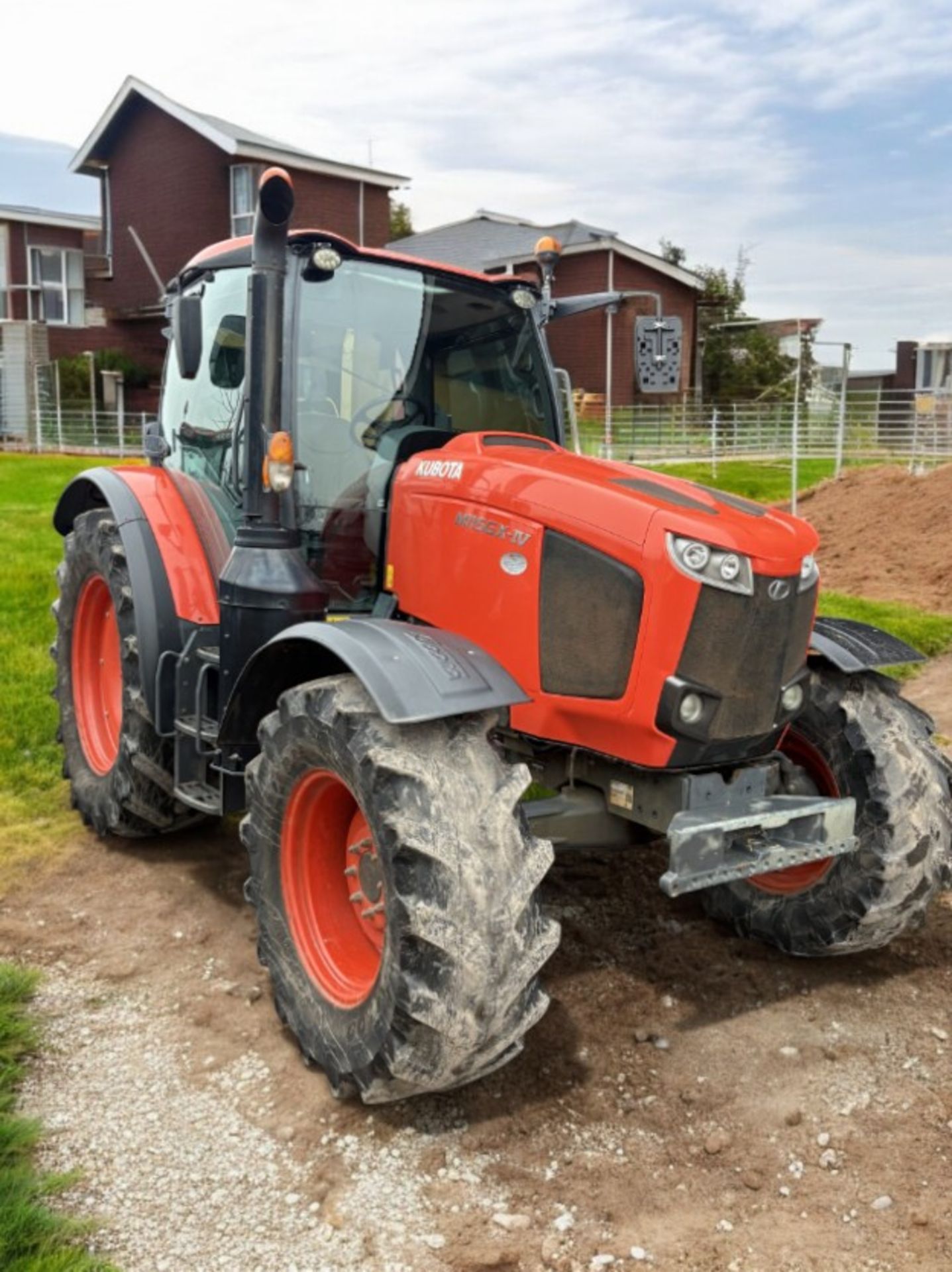 2021 KUBOTA M115GX-IV TRACTOR - Image 2 of 18