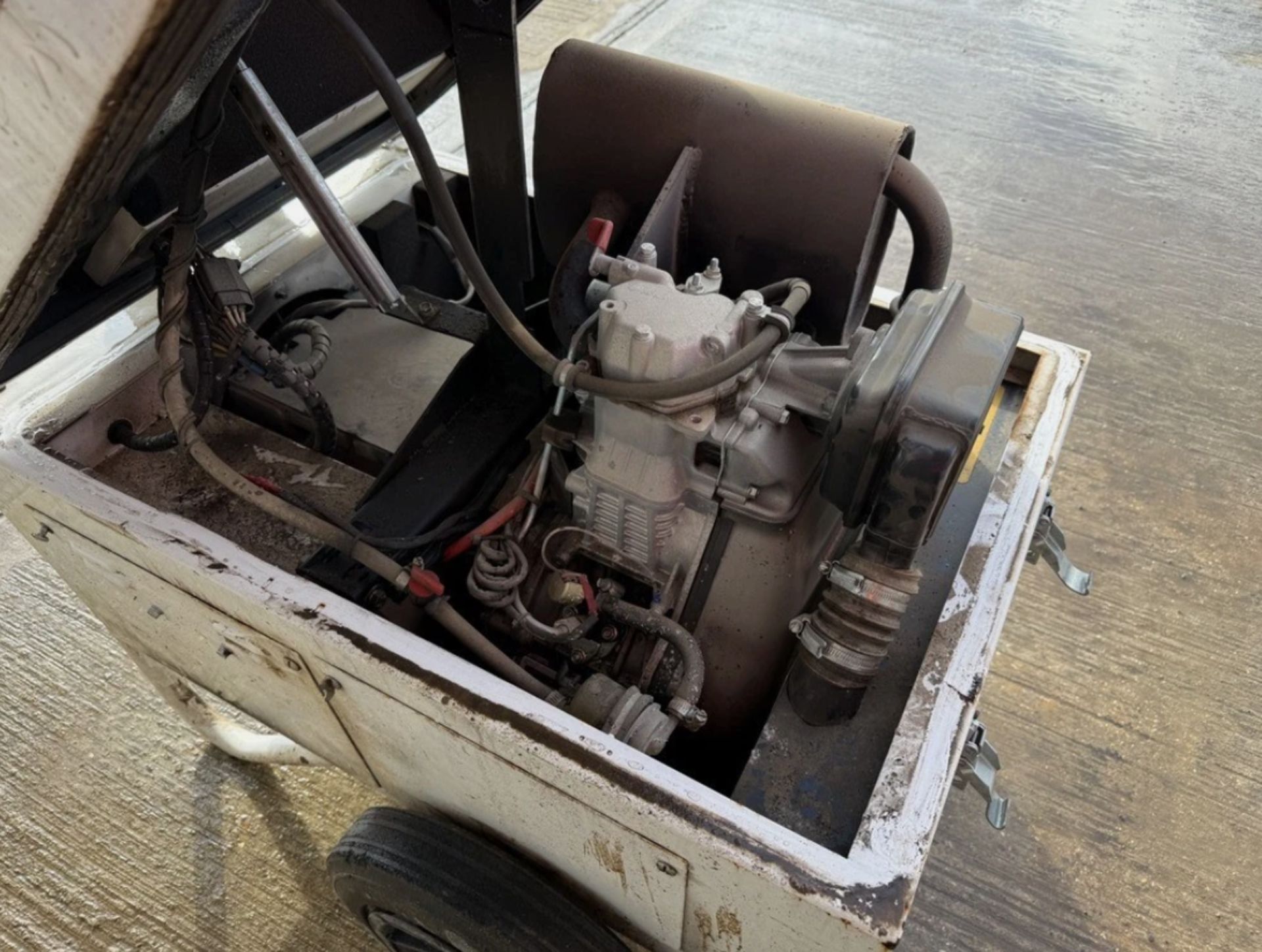 2024 STEPHILL SE6000 D4 – 6KVA SILENT DIESEL GENERATOR – 347 HOURS - Image 6 of 7