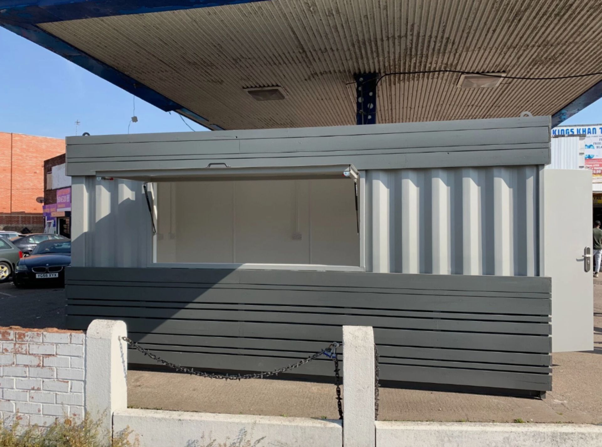 16FT X 8FT CATERING SHIPPING CONTAINER - Image 2 of 15