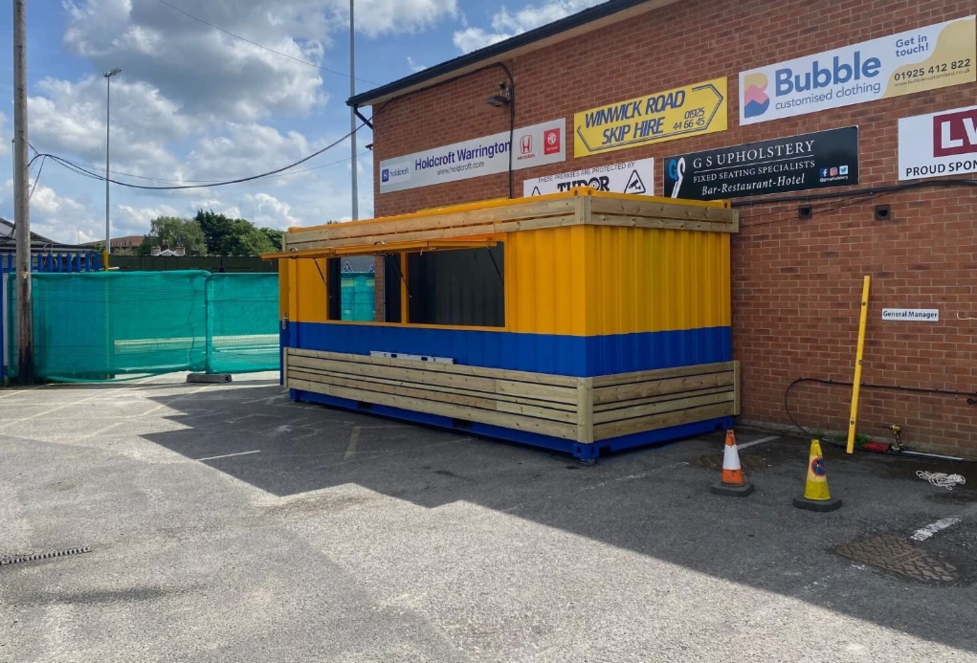 20FT X 8FT KIOSK SHIPPING CONTAINER - Image 3 of 5