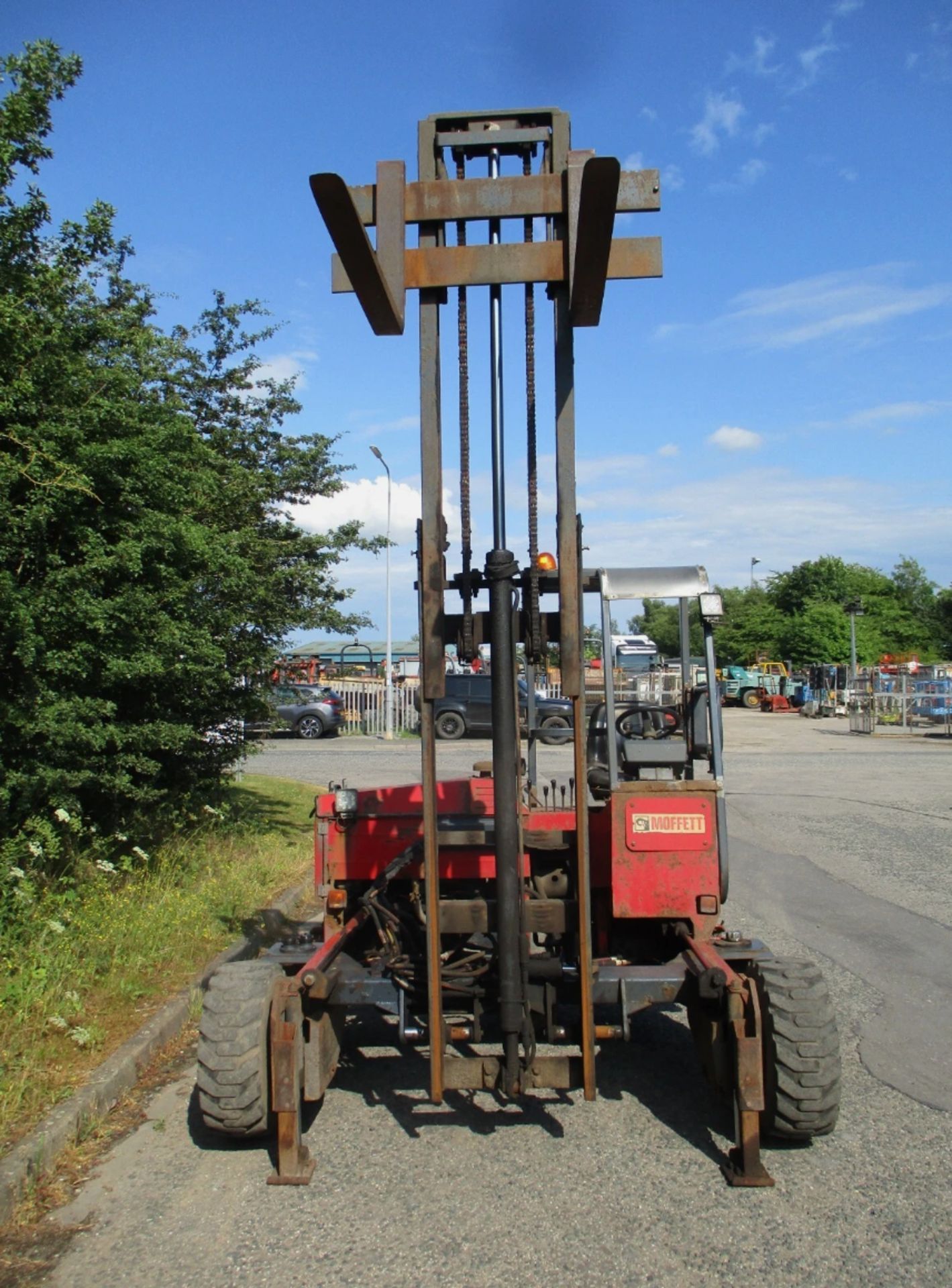 MOFFETT MOUNTY M2003 TRUCK-MOUNTED FORKLIFT - Image 7 of 14
