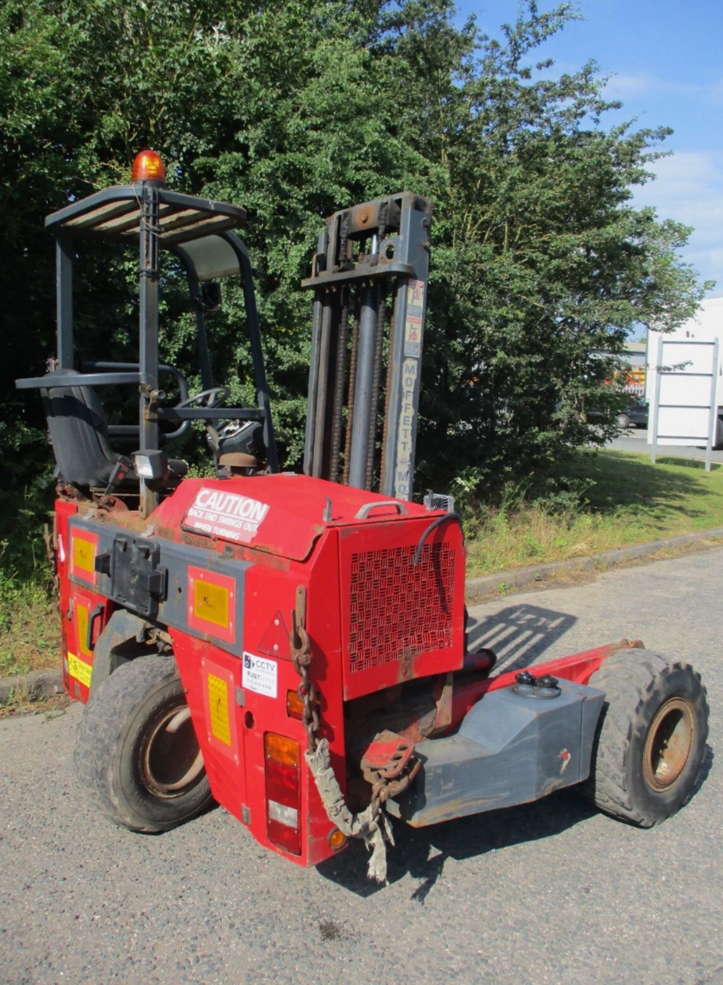 MOFFETT MOUNTY M2003 TRUCK-MOUNTED FORKLIFT - Image 2 of 14