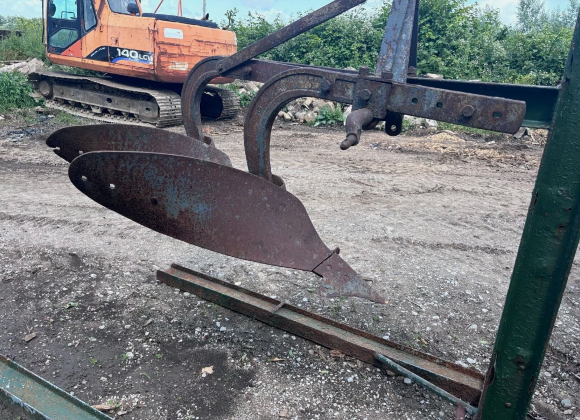 2-FURROW RANSOMS PLOUGH – TRACTOR ATTACHMENT