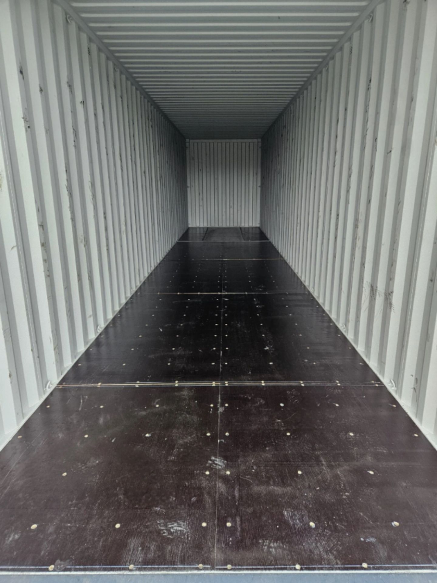 NEW 40FT SHIPPING CONTAINERS – 2025 ONE TRIP UNITS - Image 9 of 13