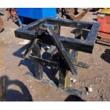 QUICKFENCER FENCING ATTACHMENT / TOOL CARRIER