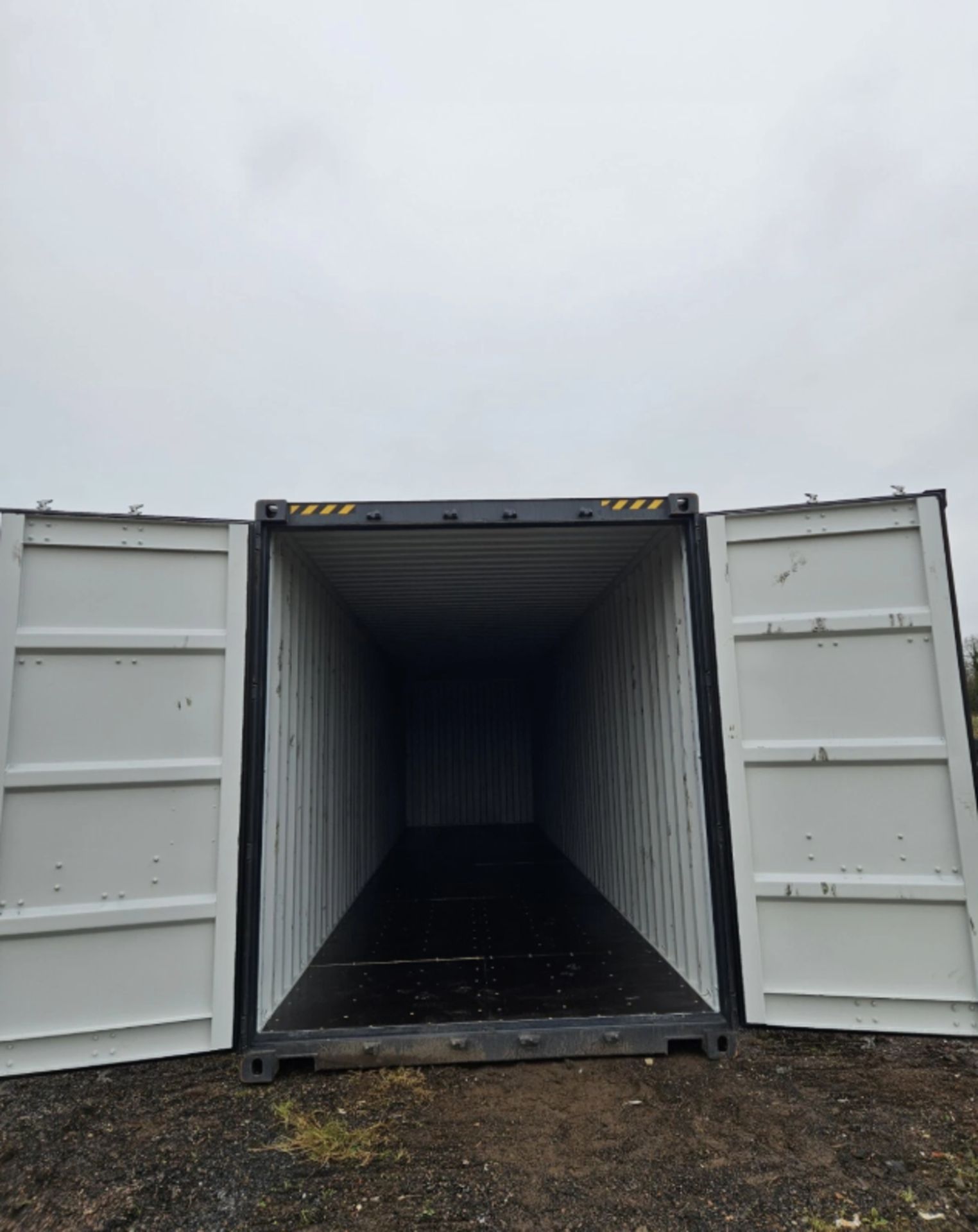 NEW 40FT SHIPPING CONTAINERS – 2025 ONE TRIP UNITS - Image 8 of 13