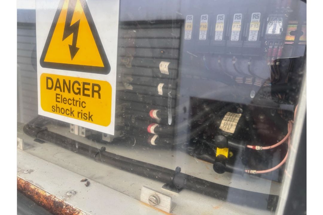 SUPER SILENT ENCLOSED 50 KVA 3 PHASE DIESEL GENERATOR – ONLY 300 HOURS FROM NEW - Image 6 of 13