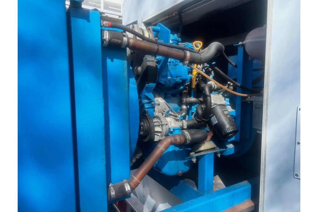 SUPER SILENT ENCLOSED 50 KVA 3 PHASE DIESEL GENERATOR – ONLY 300 HOURS FROM NEW - Image 8 of 13