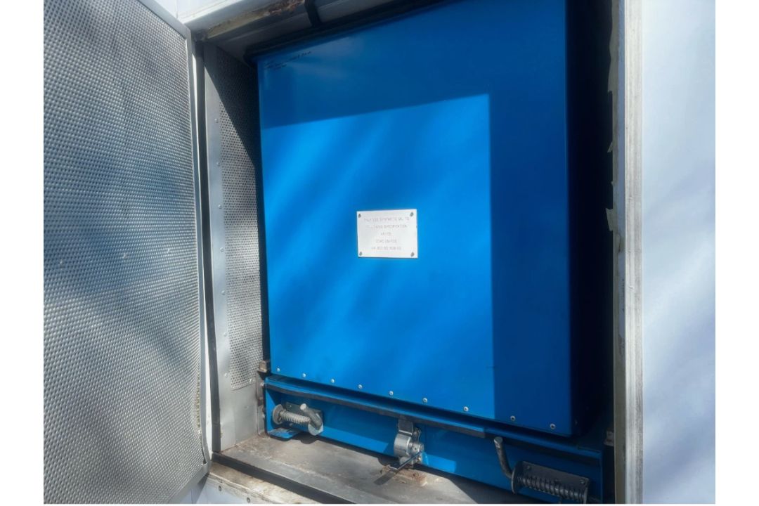 SUPER SILENT ENCLOSED 50 KVA 3 PHASE DIESEL GENERATOR – ONLY 300 HOURS FROM NEW - Image 7 of 13