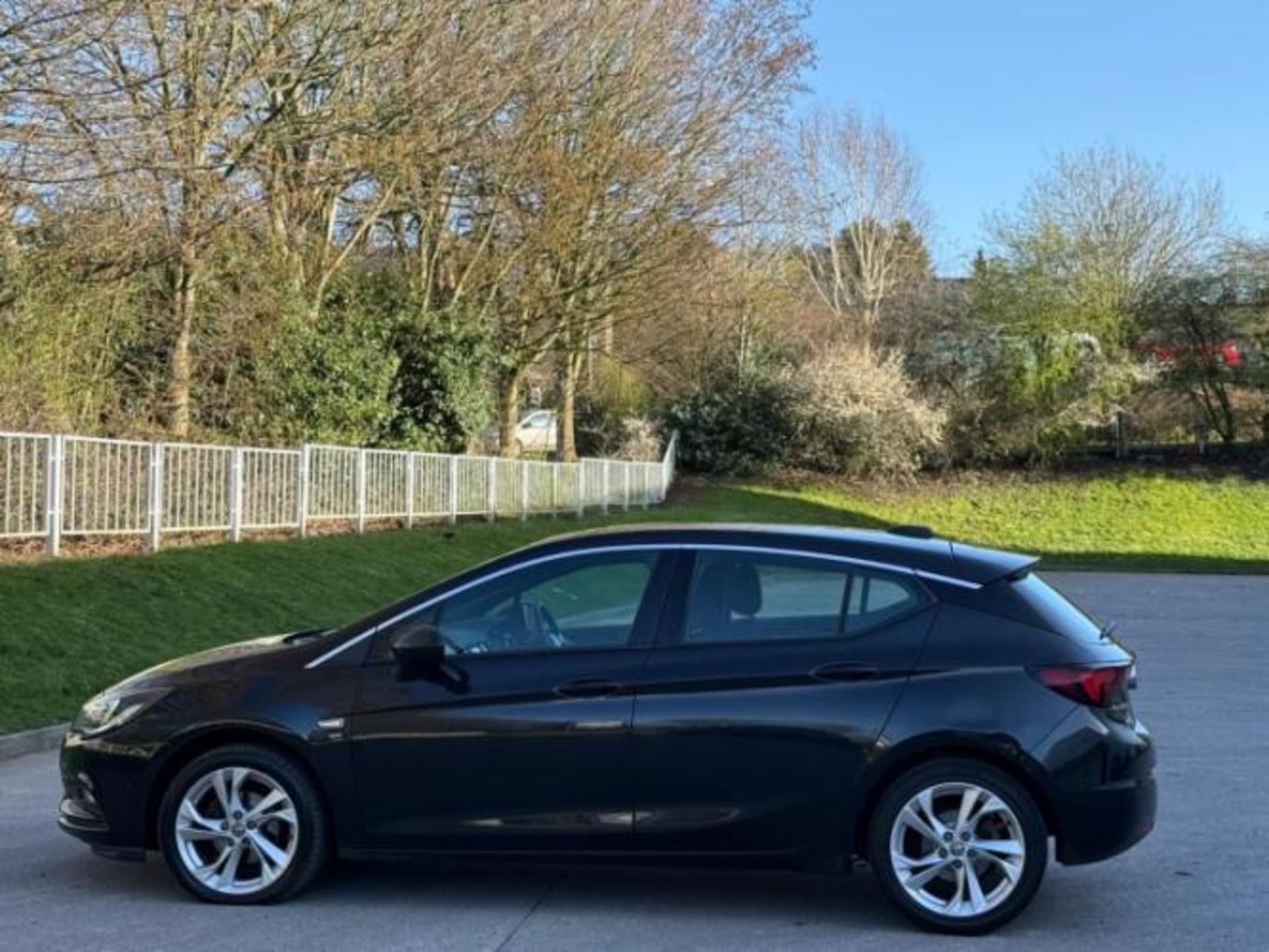 2016 VAUXHALL ASTRA SRI ECOFLEX S/S 1.0I TURBO MANUAL PETROL >>--NO VAT ON HAMMER--<< - Image 2 of 24