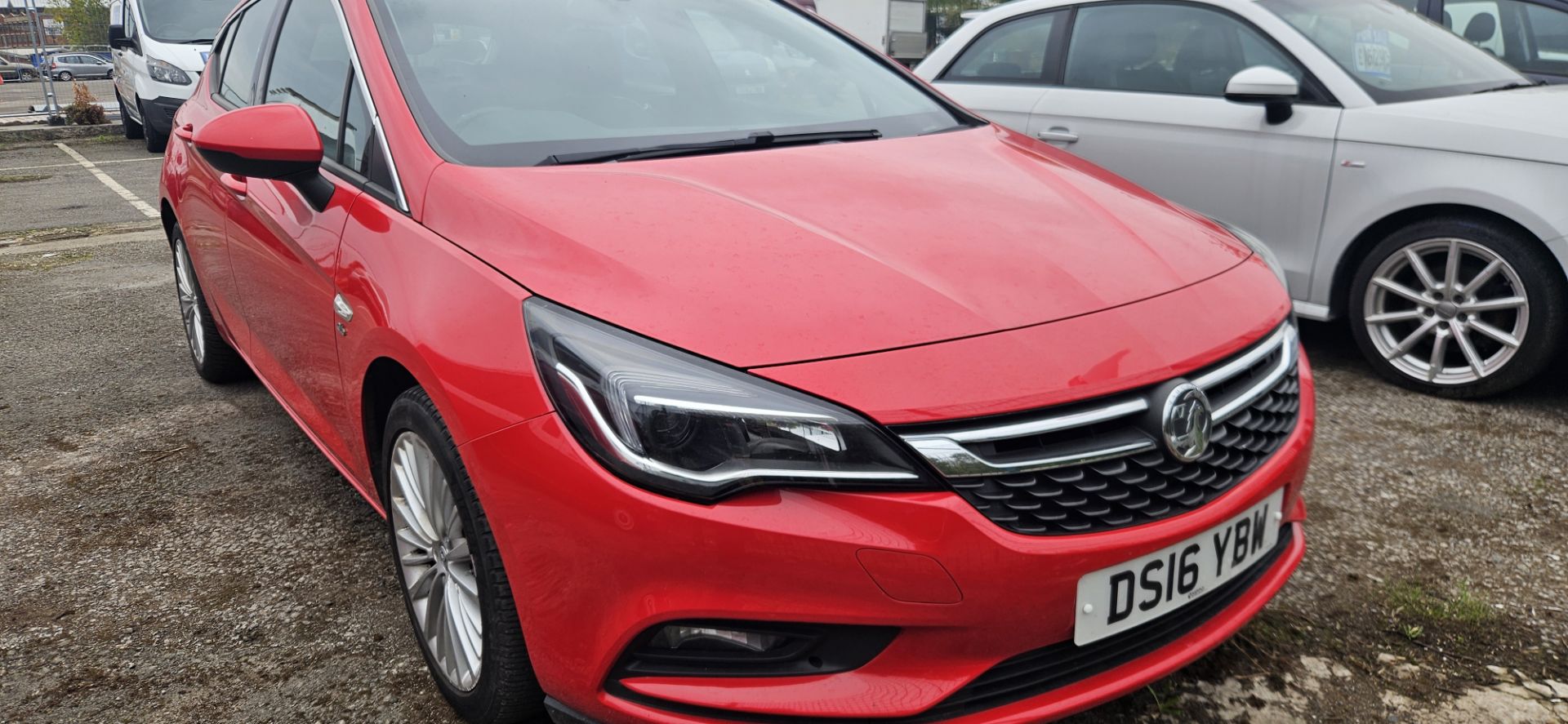 **(ONLY 66K MILEAGE)** 2016 VAUXHALL ASTRA ELITE NAV 1.4 TURBO PETROL >>--NO VAT ON HAMMER--<< - Image 4 of 8