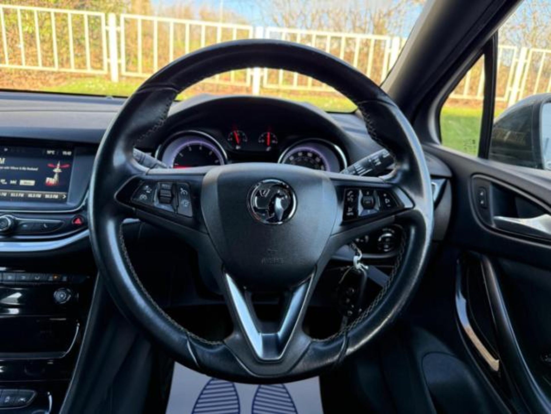 2016 VAUXHALL ASTRA SRI ECOFLEX S/S 1.0I TURBO MANUAL PETROL >>--NO VAT ON HAMMER--<< - Image 11 of 24