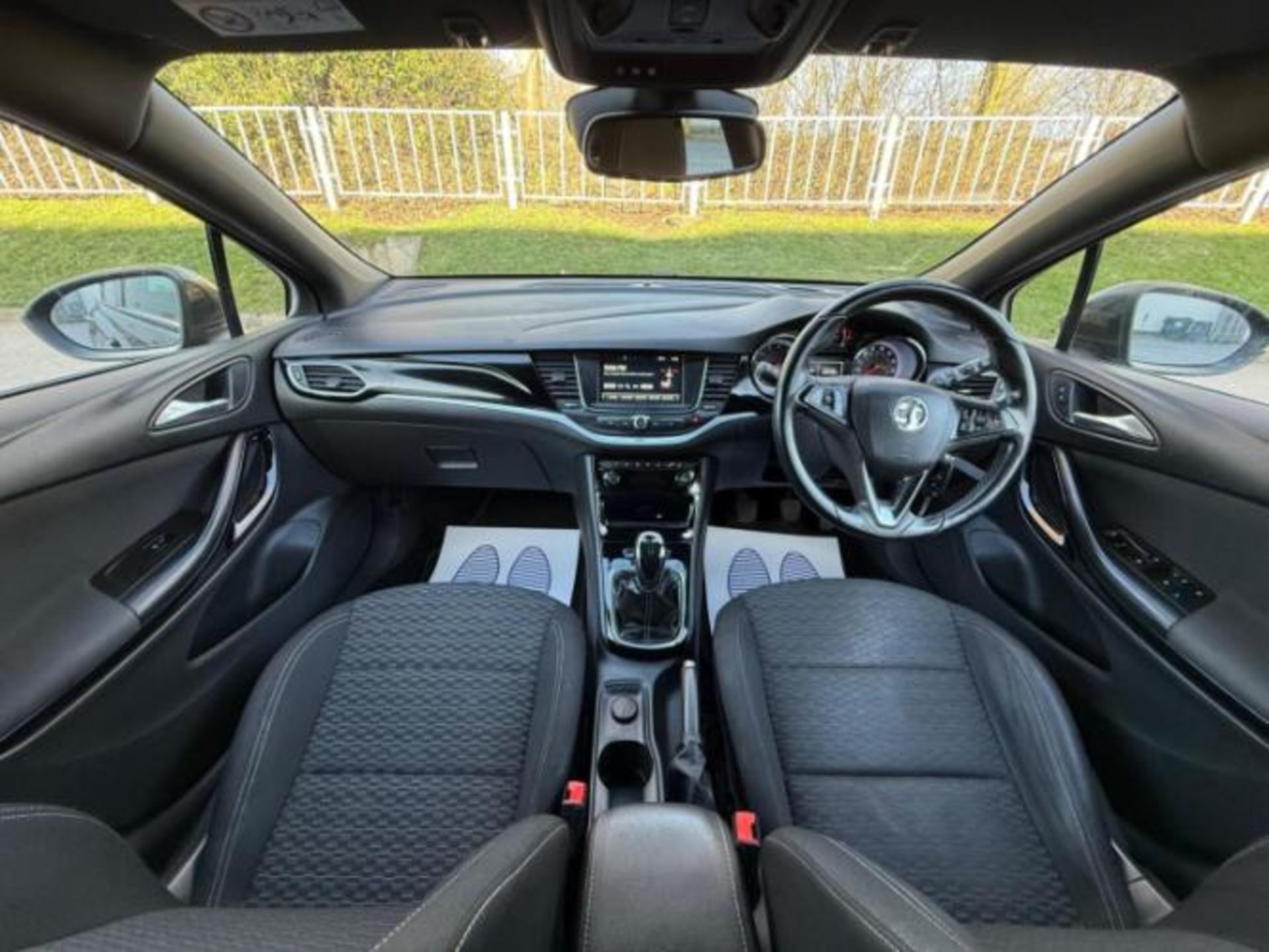 2016 VAUXHALL ASTRA SRI ECOFLEX S/S 1.0I TURBO MANUAL PETROL >>--NO VAT ON HAMMER--<< - Image 9 of 24