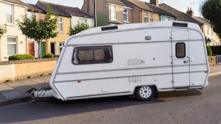 1990 CARLIGHT SLEAFORD 90S CLASSIC CARAVAN – 2 BERTH >>--NO VAT ON HAMMER--<<