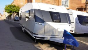 2021 TOURING CARAVAN >>--NO VAT ON HAMMER--<<