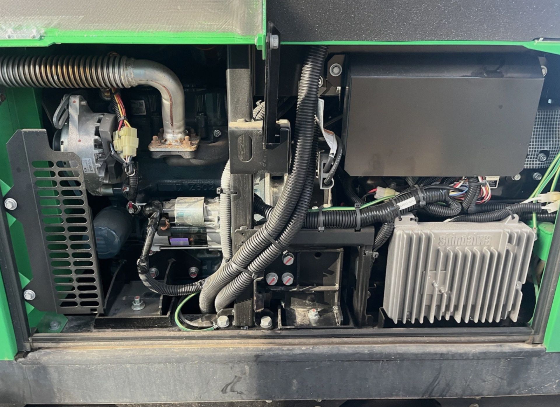 2023 SHINDAIWA ECO HYBRID 310A WELDER GENERATOR - Image 7 of 8