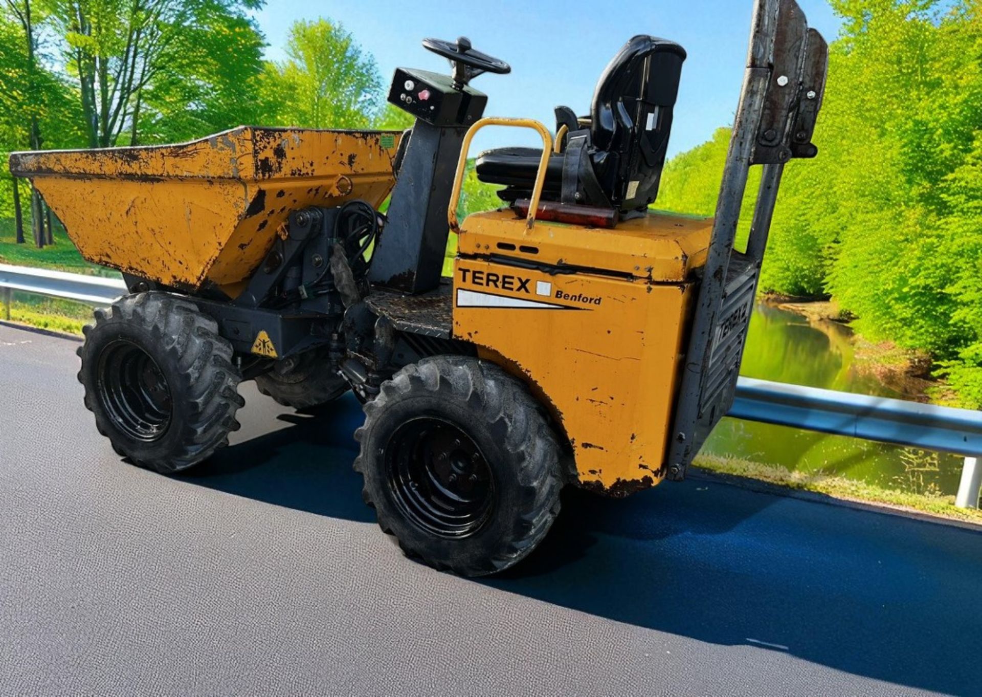 2005 TEREX BENFORD HD1000 1 TON HIGH LIFT 4WD DUMPER - Image 5 of 9