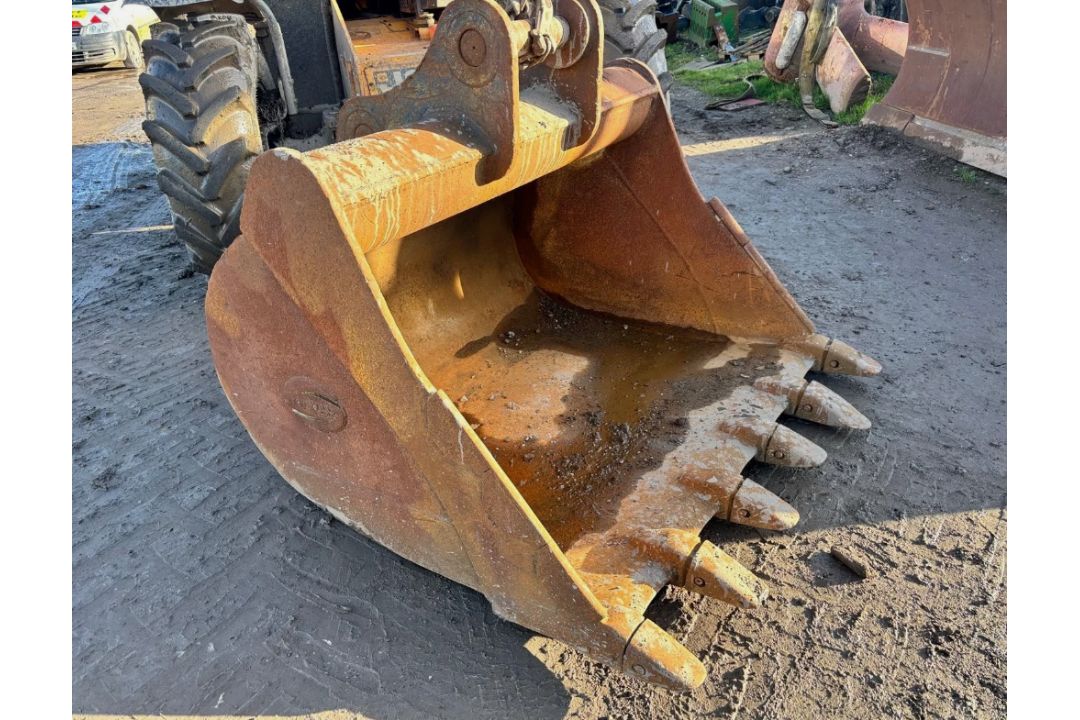 5FT DIGGING BUCKET | 80MM PINS | EXCAVATOR / TELEHANDLER | PLANT CONSTRUCTION - Image 1 of 9