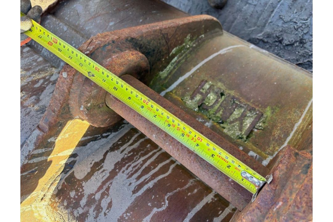 5FT DIGGING BUCKET | 80MM PINS | EXCAVATOR / TELEHANDLER | PLANT CONSTRUCTION - Image 8 of 9