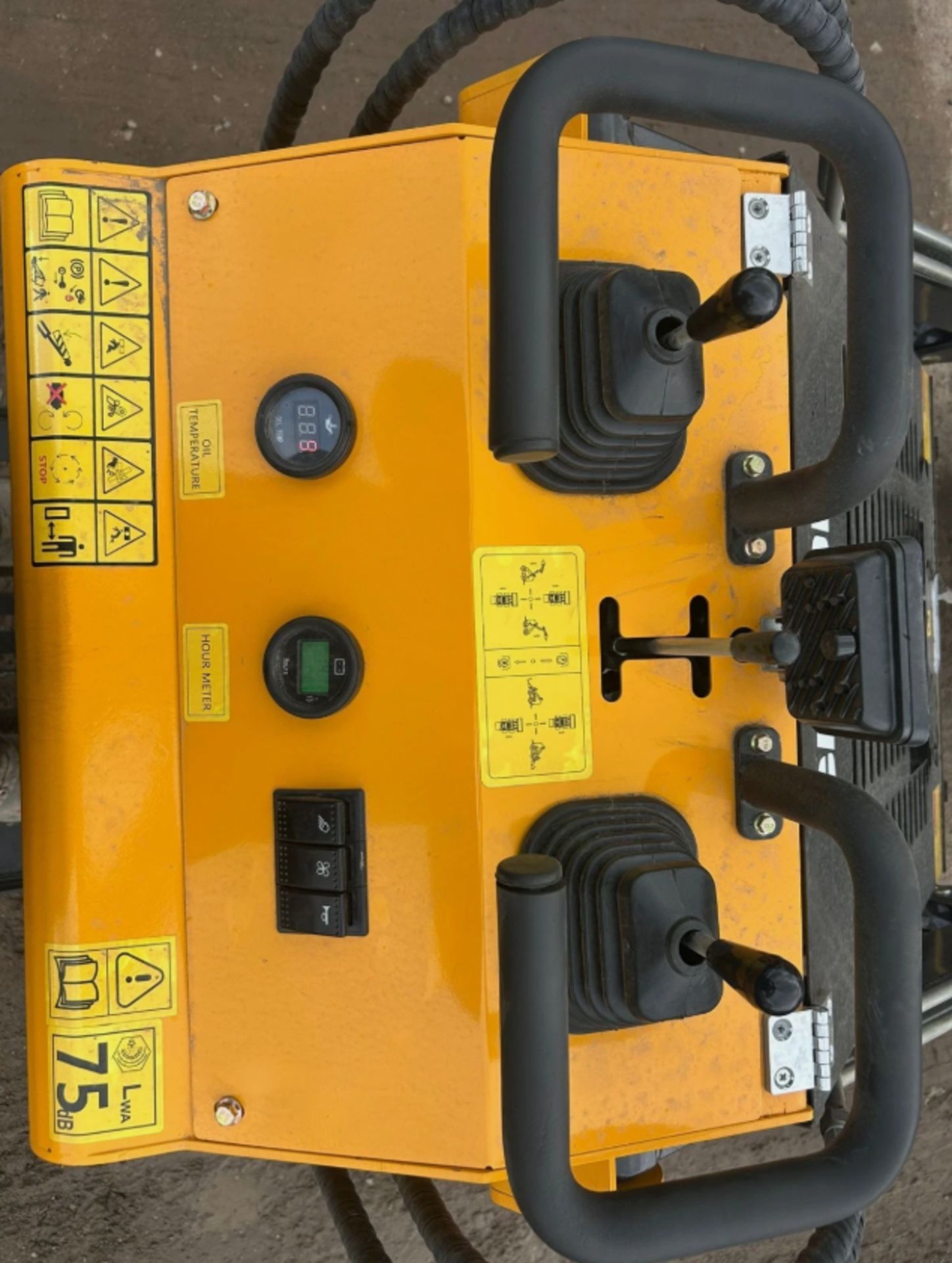2026 CAPTOK CK360T MINI SKID STEER LOADER - Image 9 of 15