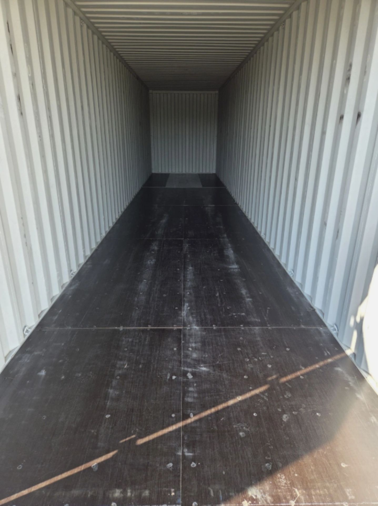 NEW 40FT SHIPPING CONTAINERS – 2025 ONE-TRIP UNITS - Image 9 of 13