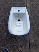 JOBLOT OF 24 X WHITE BIDETS - SEE DESCRIPTION FOR BREAKDOWN