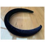 260 X BLACK 2.5CM WIDE PADDED VELVET HEADBANDS - 2CM PADDING - RRP £2275
