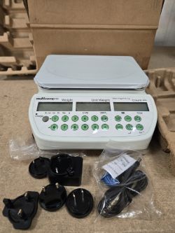 20 X BENCH COUNTING & WEIGHING SCALE, 3KG CAPACITY