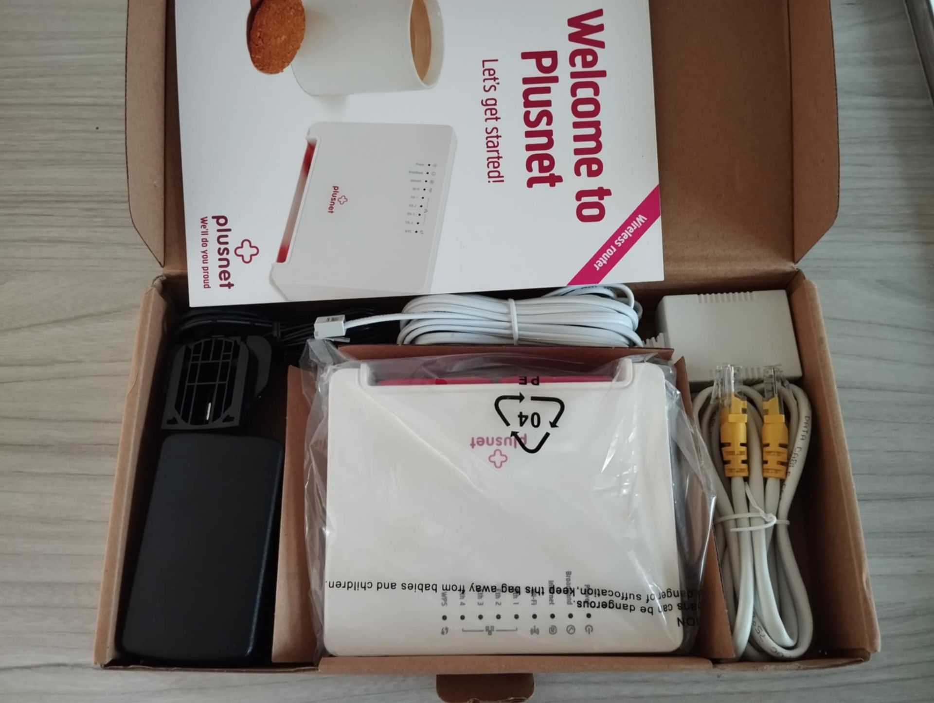 SAGEMCOM 2704N PLUSNET ROUTER