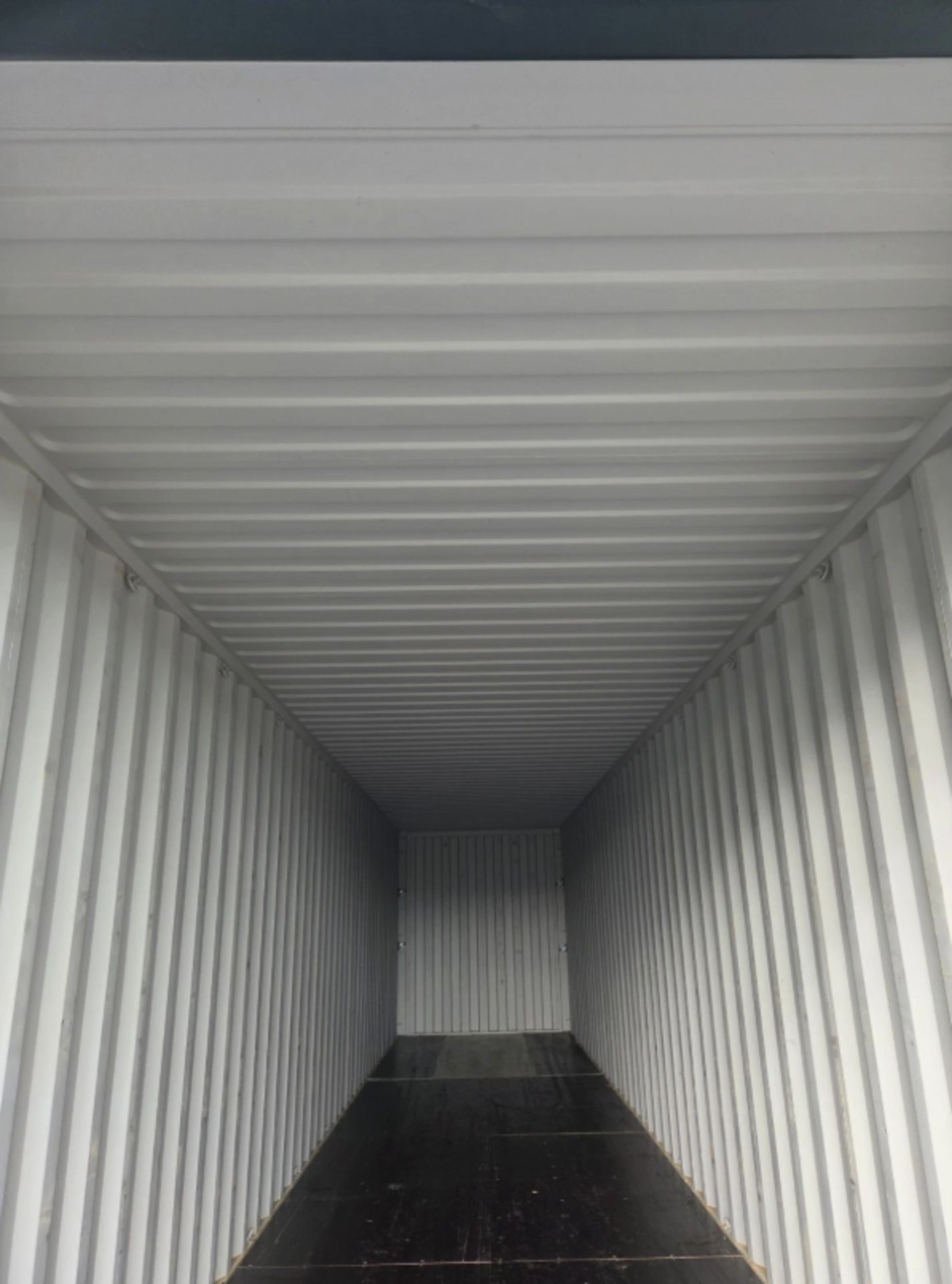 NEW 40FT & 20FT SHIPPING CONTAINERS – 2025 ONE TRIP - Image 16 of 21