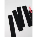 1000 X PEN POUCH-BLACK VELVET