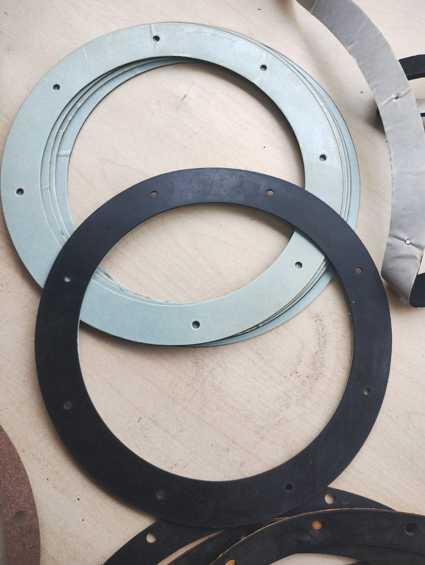 JOBLOT OF 16 - BRAND NEW SWIMMING POOL PUMP GASKETS AND SEALS - MIXED SIZES - Image 5 of 7