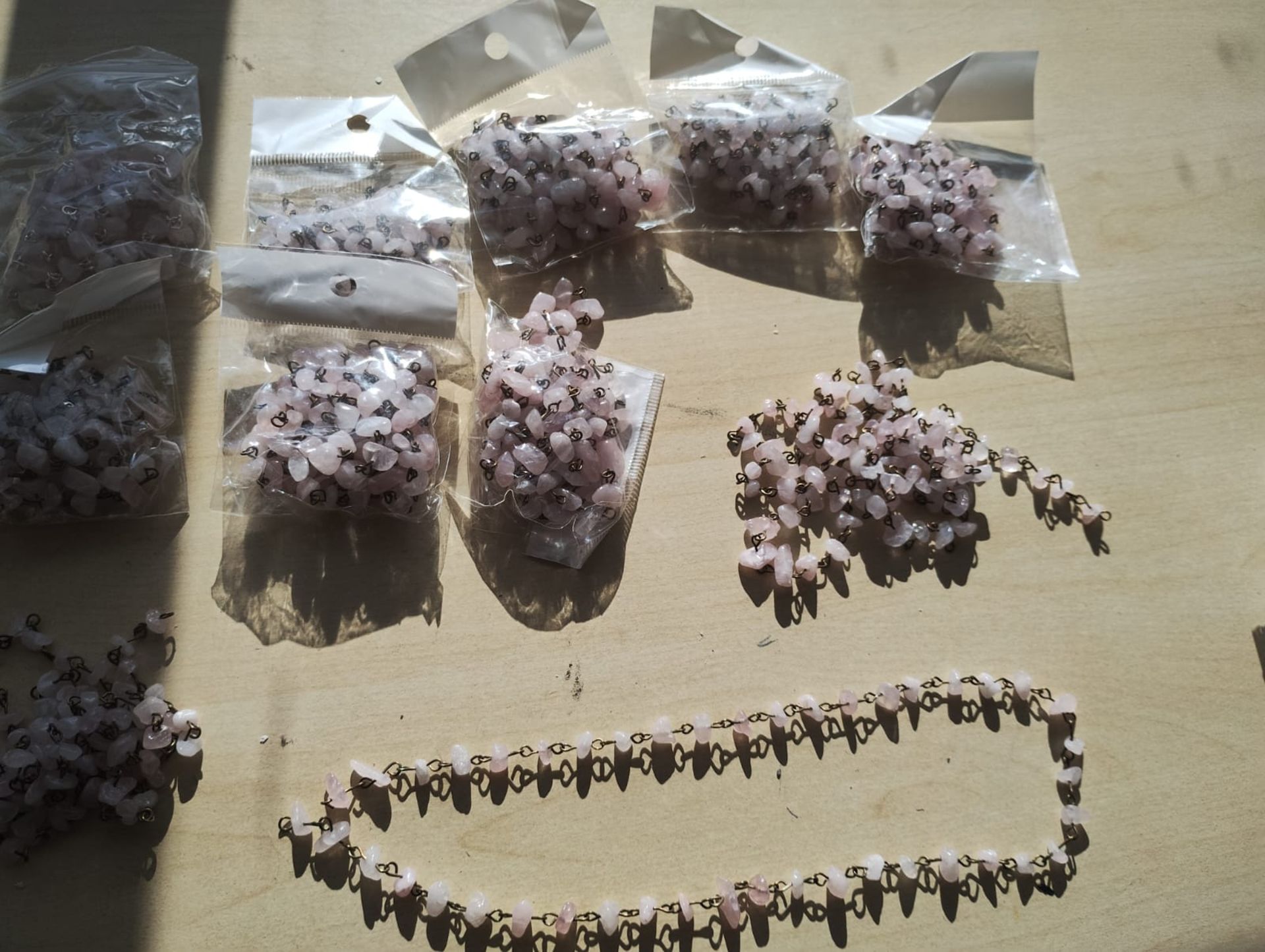 ROSE QUARTZ CRYSTAL CHIP SS + GOLD TONE LINK NECKLACE JOBLOT OF 10 - BRAND NEW