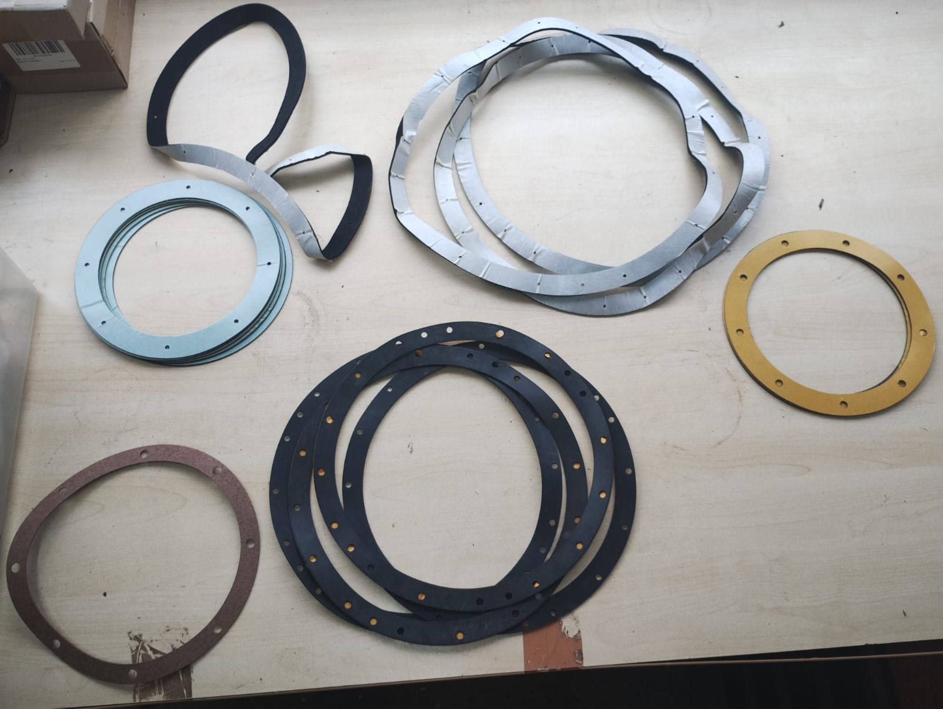 JOBLOT OF 16 - BRAND NEW SWIMMING POOL PUMP GASKETS AND SEALS - MIXED SIZES - Image 2 of 7